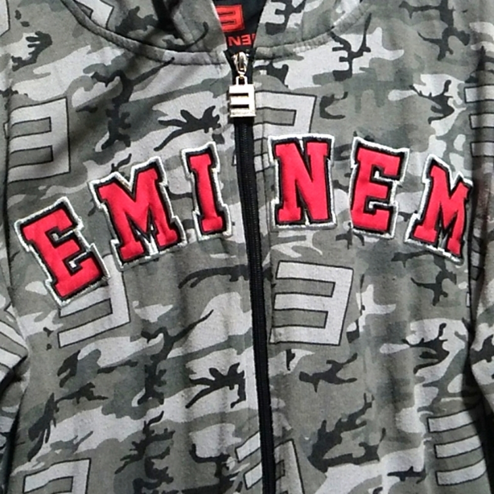 SALE! Eminem Zip Up Camo Jacket W/Hood Sz.L Offers Welcome 🤗 (BX26) - Picture 2 of 11